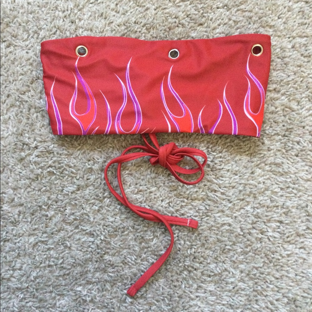 🔥🔥🔥HOST PIC🔥🔥🔥 Flaming Red Bikini - Picture 4 of 16
